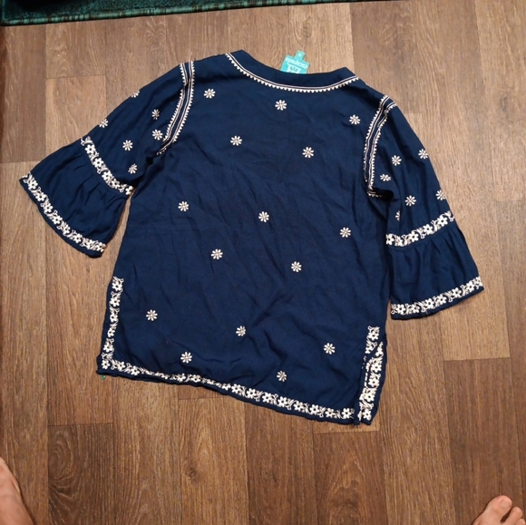 Escapada Navy Tunic Scoop Neck Top White Floral Embroidery Women’s Sz M - Picture 4 of 6